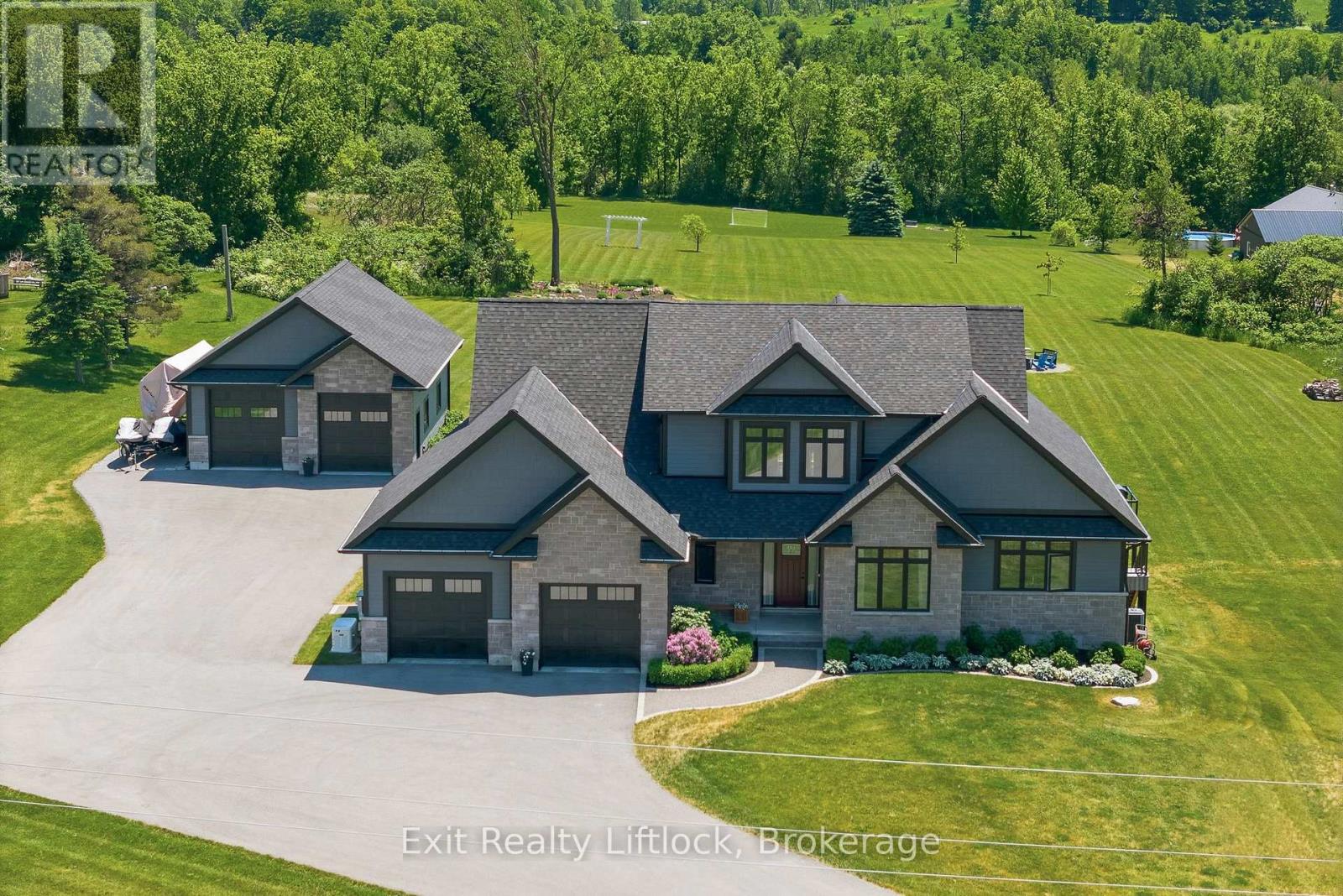 1125 Deyell Line, Cavan Monaghan (Cavan Twp), Ontario  L0A 1G0 - Photo 2 - X13811854