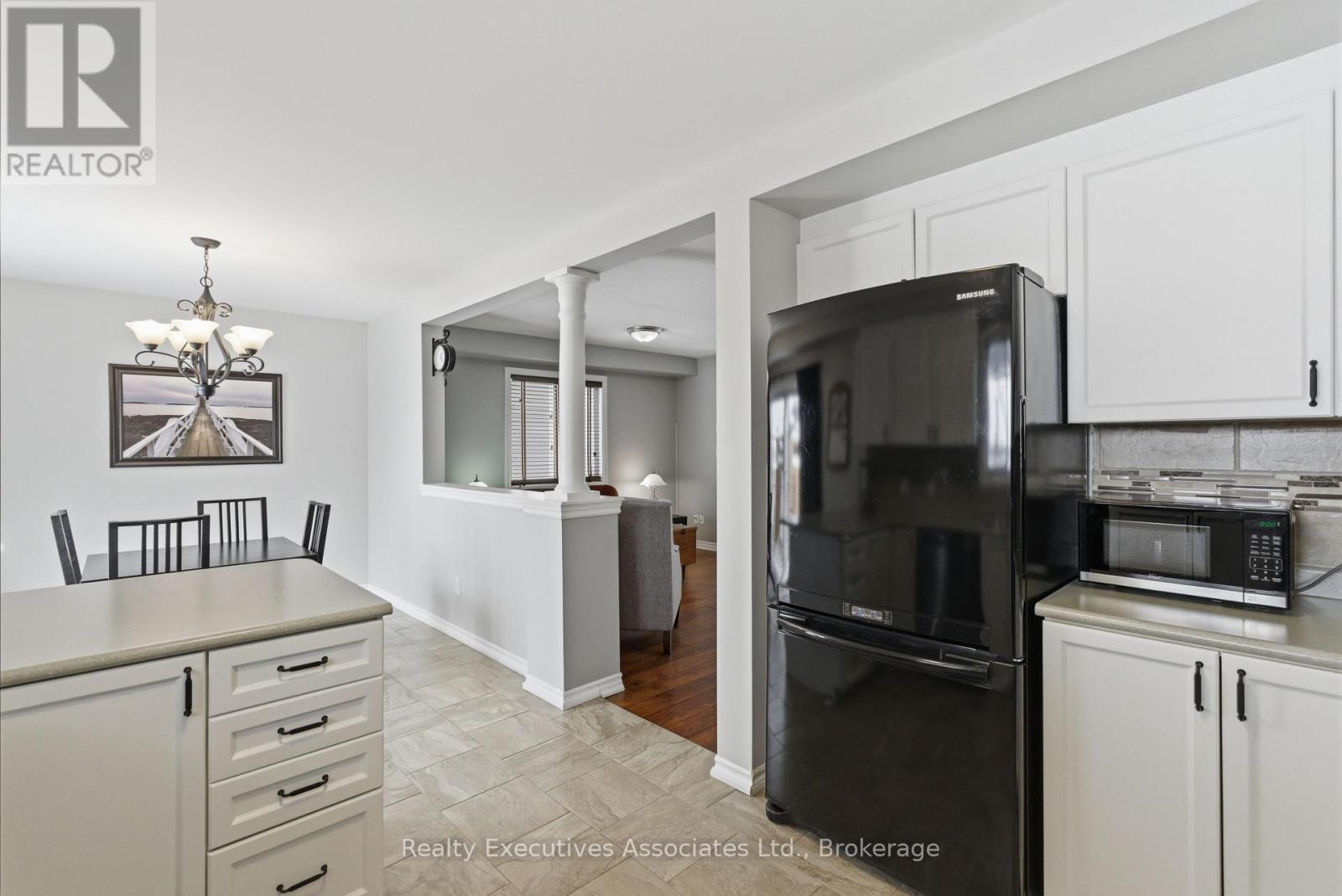 71 Truax Street, Kawartha Lakes (Lindsay), Ontario  K9V 0E3 - Photo 13 - X13812460