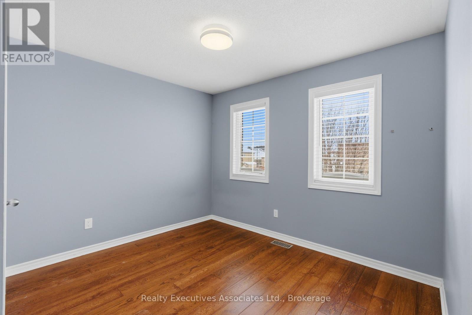 71 Truax Street, Kawartha Lakes (Lindsay), Ontario  K9V 0E3 - Photo 29 - X13812460
