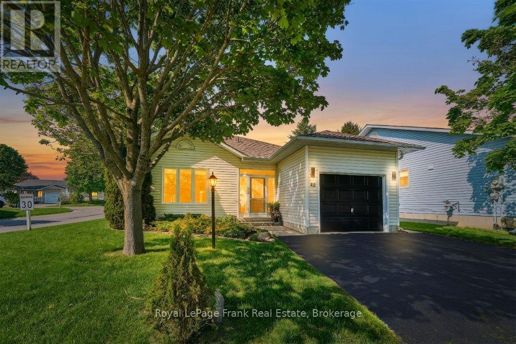 40 Niagara Trail, Clarington (Newcastle), Ontario  L1B 1L6 - Photo 25 - E13812796