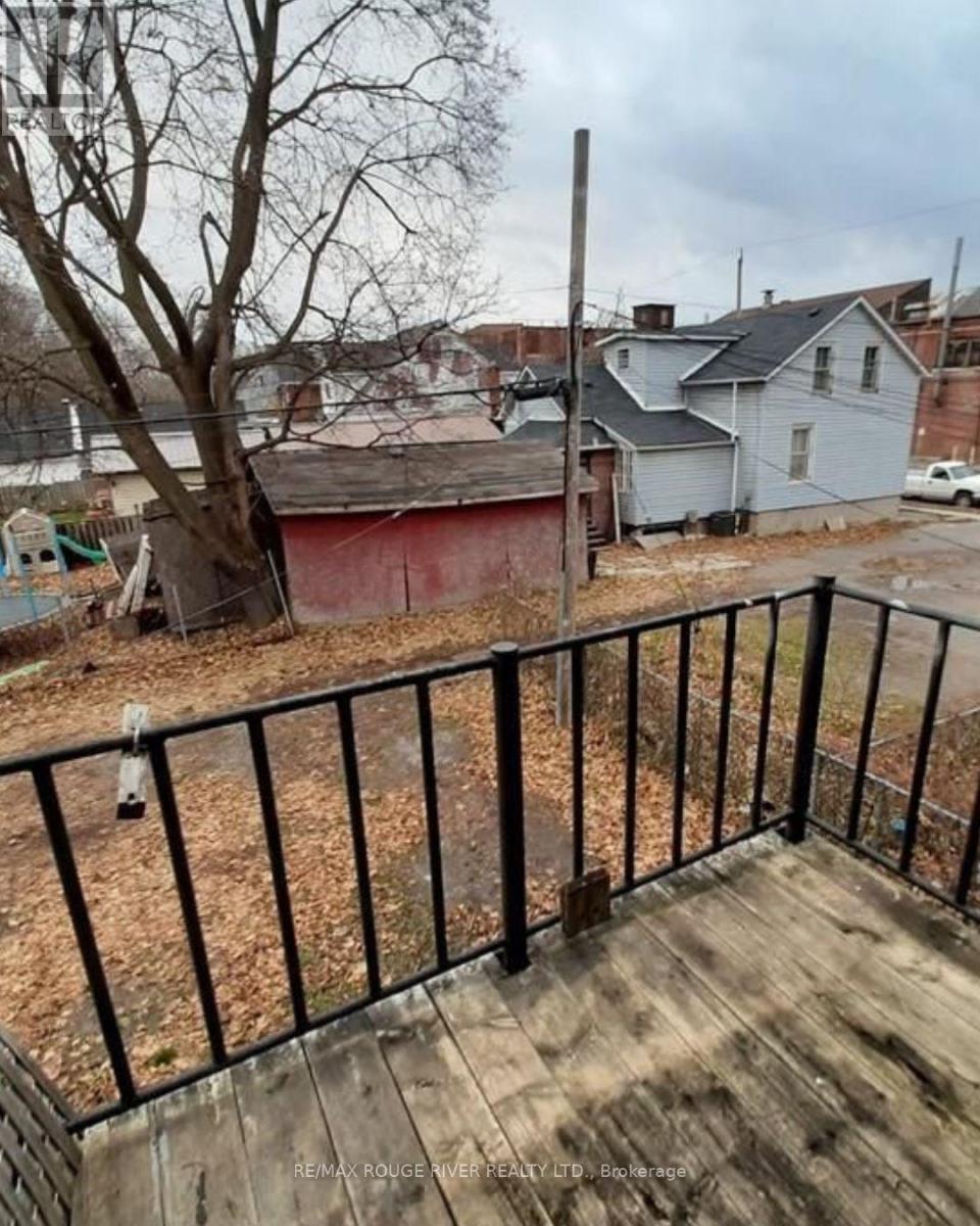 51 - 47 Lafayette Avenue Avenue, Peterborough (Town Ward 3), Ontario  K9J 5C1 - Photo 3 - X13813222