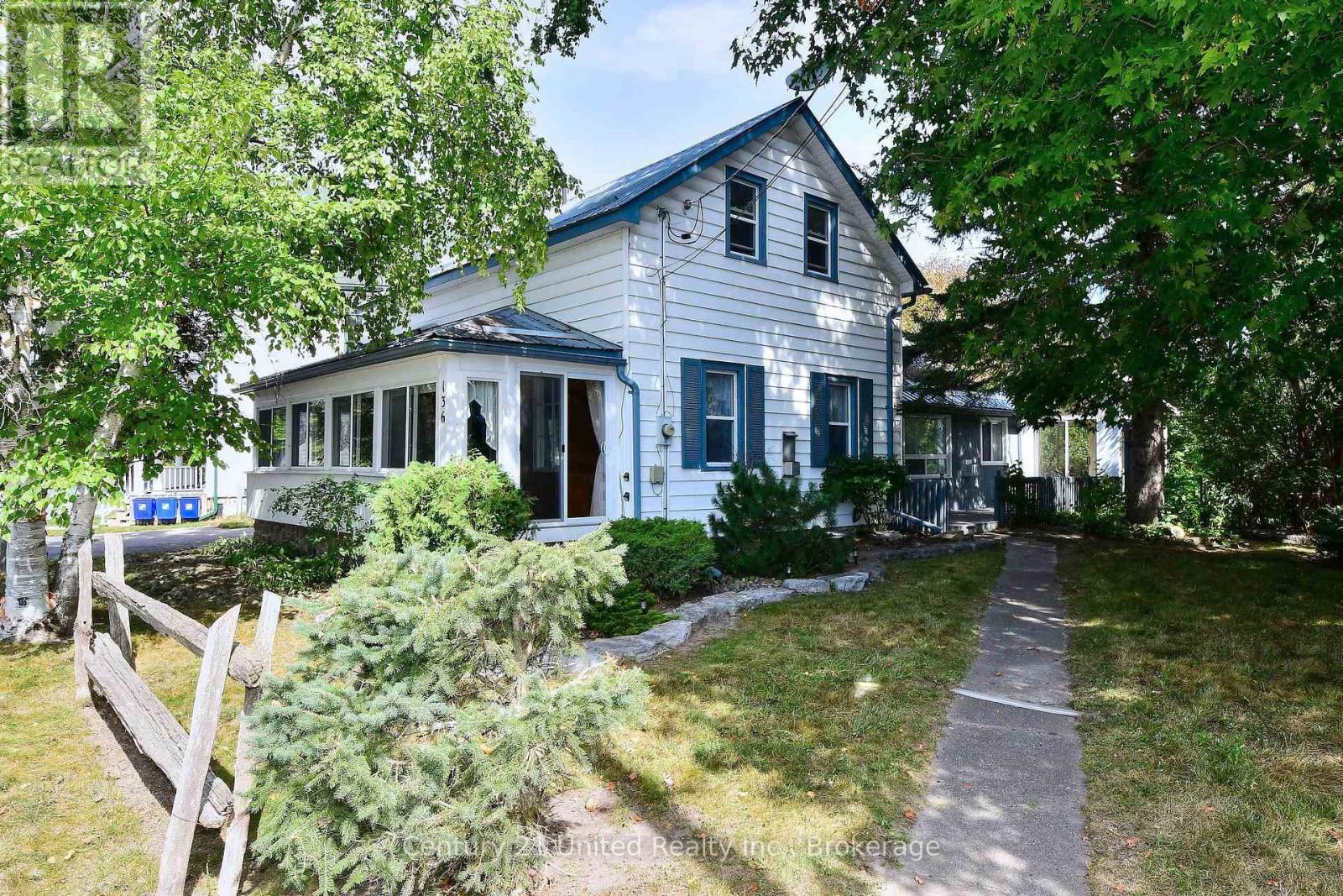 136 Water Street, Selwyn, Ontario  K0L 2H0 - Photo 2 - X13814068