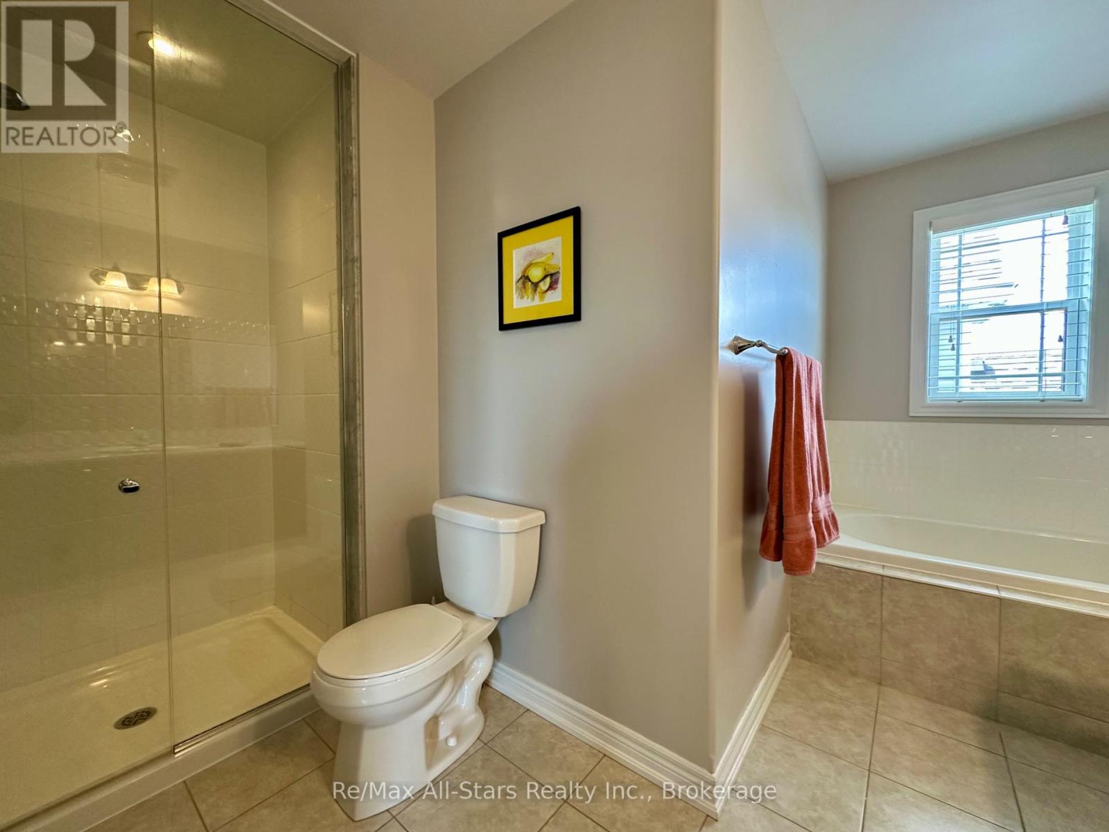 9 Briarwood Avenue, Kawartha Lakes (Lindsay), Ontario  K9V 0M1 - Photo 23 - X13814558