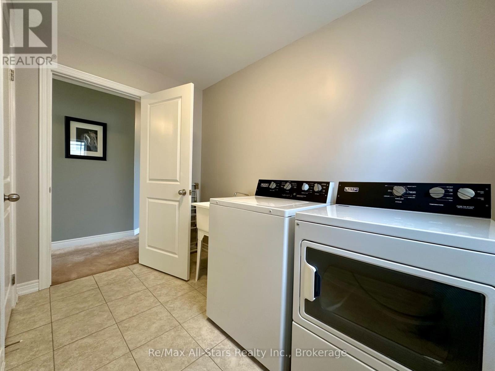 9 Briarwood Avenue, Kawartha Lakes (Lindsay), Ontario  K9V 0M1 - Photo 30 - X13814558