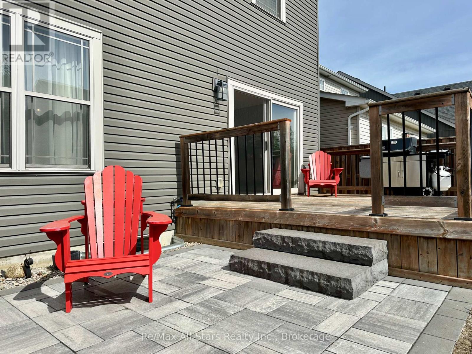 9 Briarwood Avenue, Kawartha Lakes (Lindsay), Ontario  K9V 0M1 - Photo 35 - X13814558