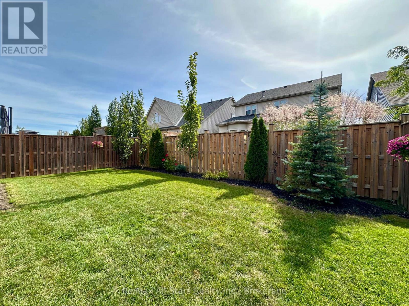 9 Briarwood Avenue, Kawartha Lakes (Lindsay), Ontario  K9V 0M1 - Photo 37 - X13814558