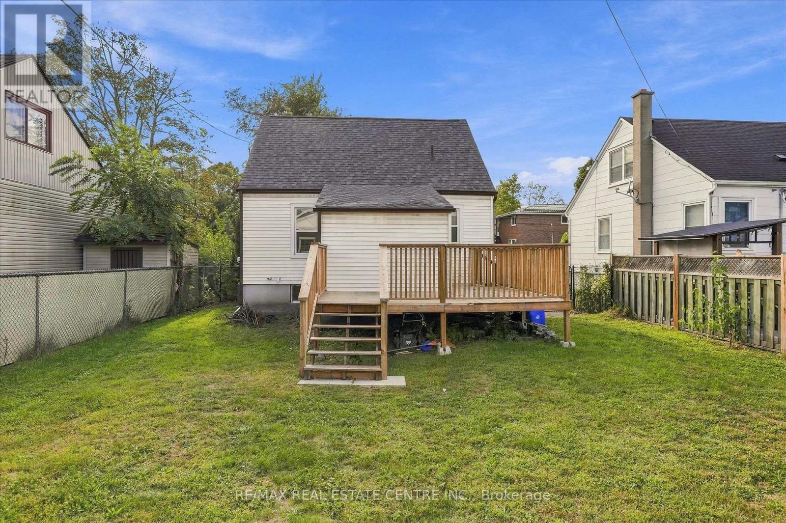 988 High Street, Peterborough (Otonabee Ward 1), Ontario  K9J 5R6 - Photo 30 - X13814560