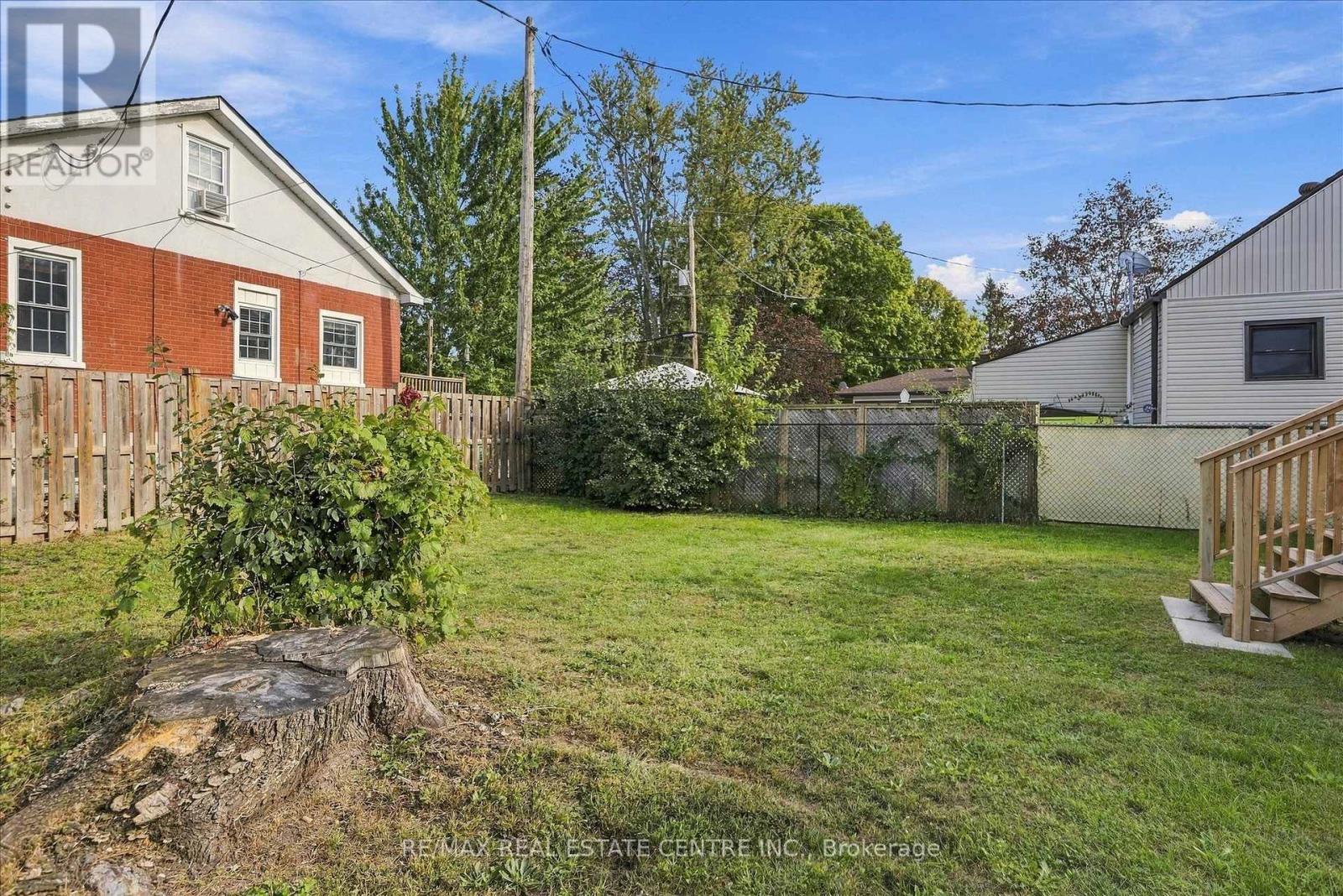 988 High Street, Peterborough (Otonabee Ward 1), Ontario  K9J 5R6 - Photo 34 - X13814560