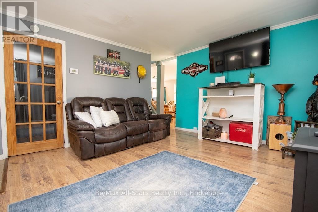 23 Wolfe Street, Kawartha Lakes (Lindsay), Ontario  K9V 2J3 - Photo 13 - X13815462