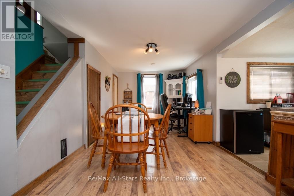 23 Wolfe Street, Kawartha Lakes (Lindsay), Ontario  K9V 2J3 - Photo 3 - X13815462