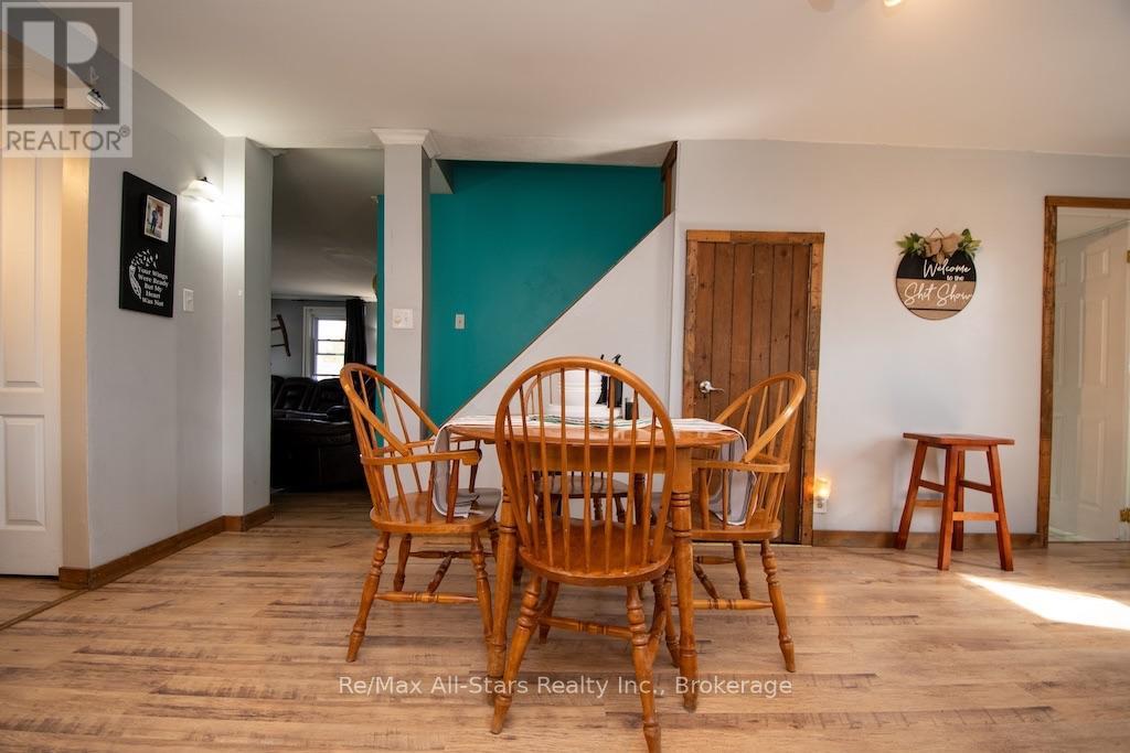 23 Wolfe Street, Kawartha Lakes (Lindsay), Ontario  K9V 2J3 - Photo 4 - X13815462