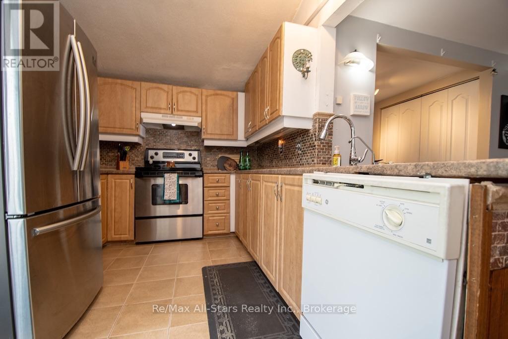 23 Wolfe Street, Kawartha Lakes (Lindsay), Ontario  K9V 2J3 - Photo 6 - X13815462