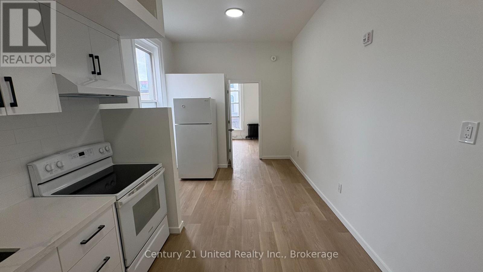 9 - 172.5 Hunter Street W, Peterborough (Town Ward 3), Ontario  K9H 2L2 - Photo 5 - X13815472