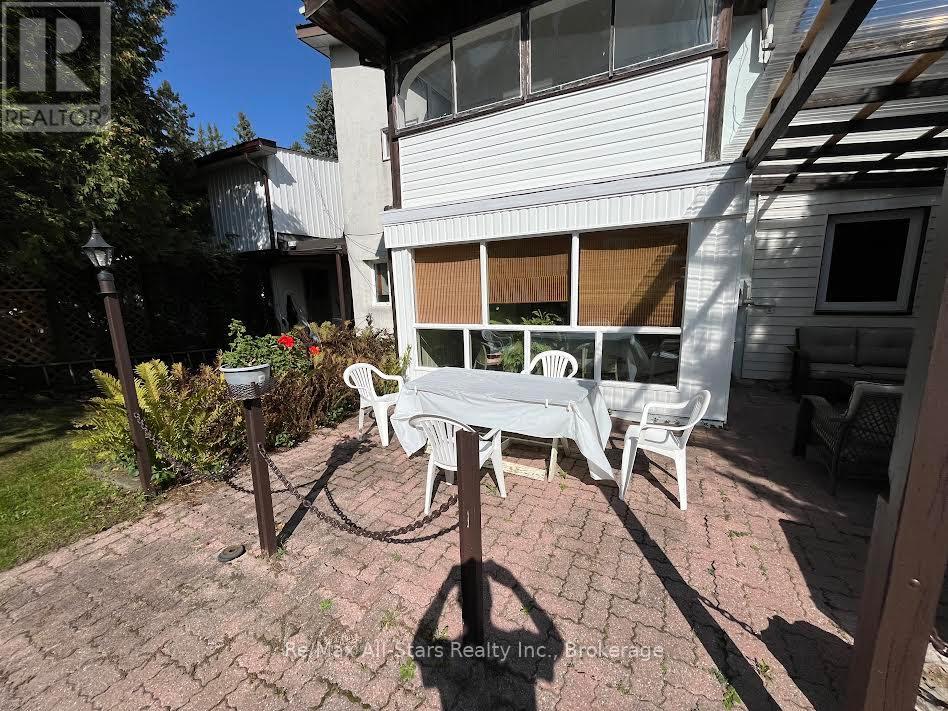 Unknown Address, ,     - Photo 2 - X13815734