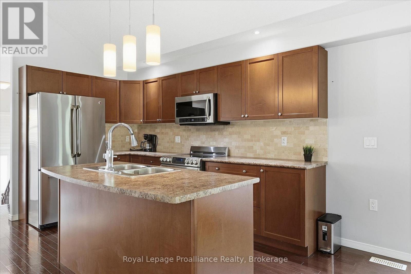 82 Parcells Crescent, Peterborough (Otonabee Ward 1), Ontario  K9K 2R2 - Photo 13 - X13815748