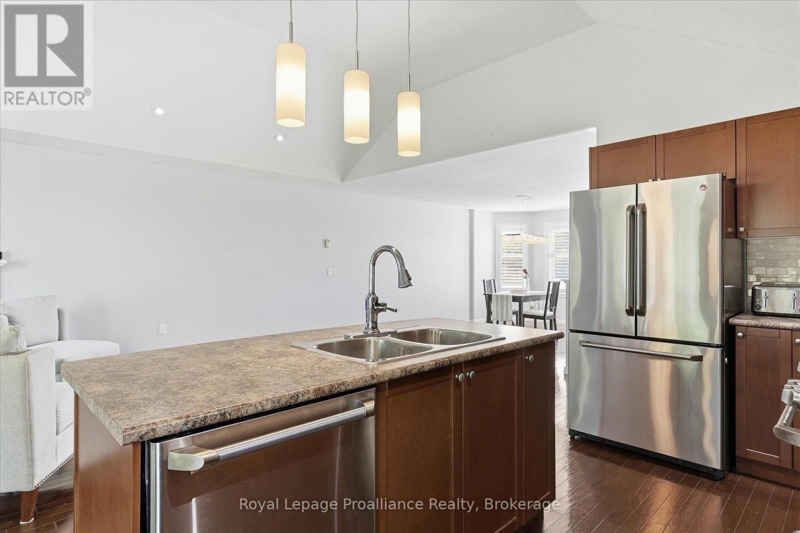 82 Parcells Crescent, Peterborough (Otonabee Ward 1), Ontario  K9K 2R2 - Photo 15 - X13815748