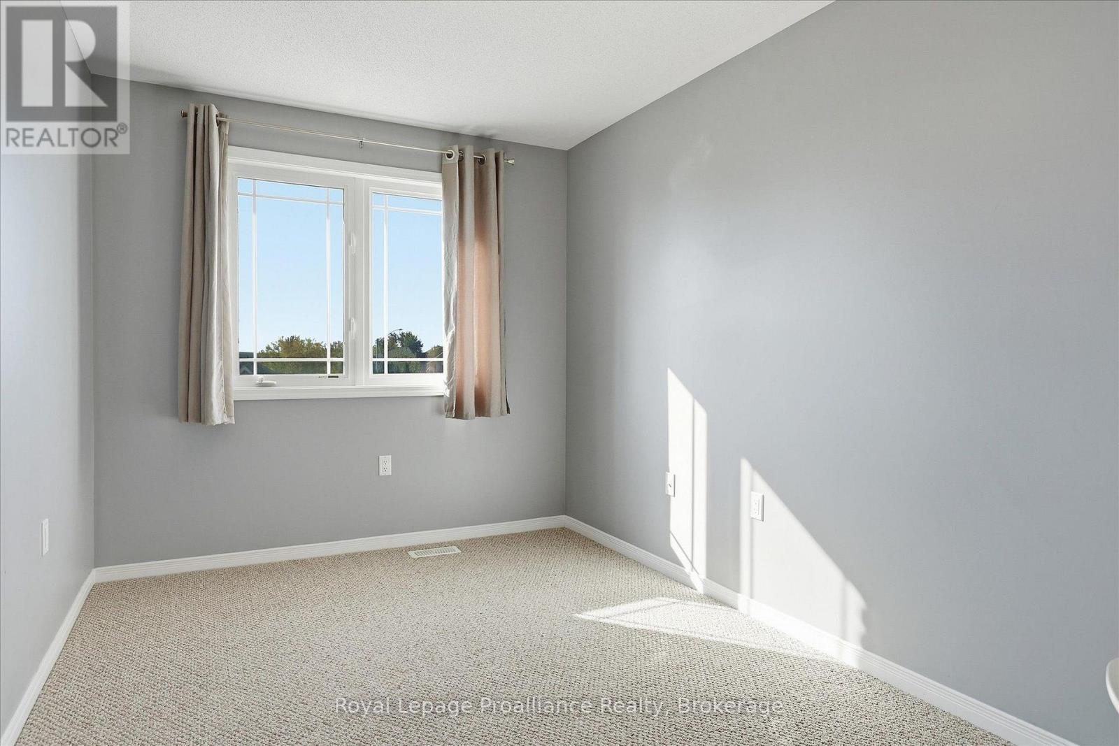 82 Parcells Crescent, Peterborough (Otonabee Ward 1), Ontario  K9K 2R2 - Photo 28 - X13815748