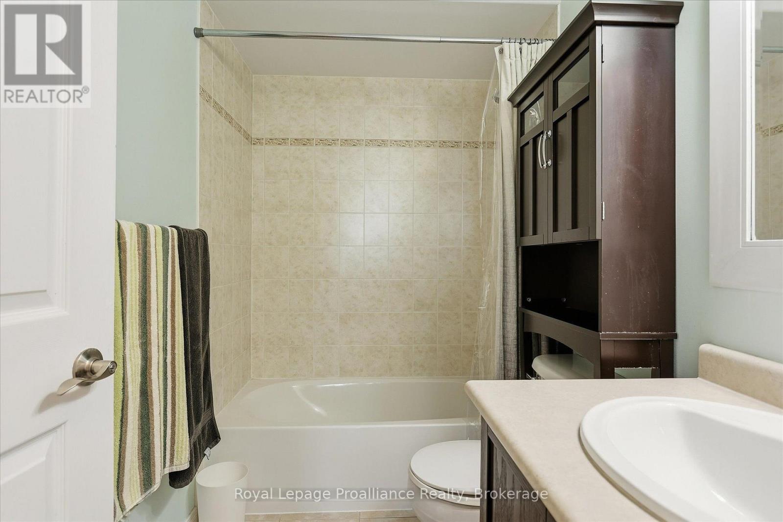 82 Parcells Crescent, Peterborough (Otonabee Ward 1), Ontario  K9K 2R2 - Photo 29 - X13815748