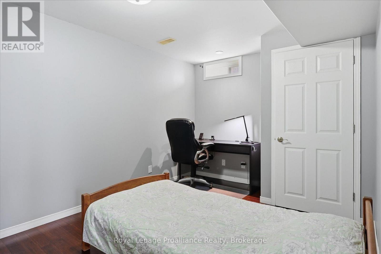 82 Parcells Crescent, Peterborough (Otonabee Ward 1), Ontario  K9K 2R2 - Photo 36 - X13815748