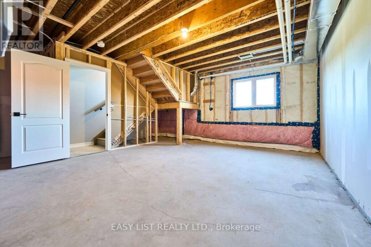 19 Addyman Crescent, Clarington (Newcastle), Ontario  L1B 0X4 - Photo 11 - E13816822