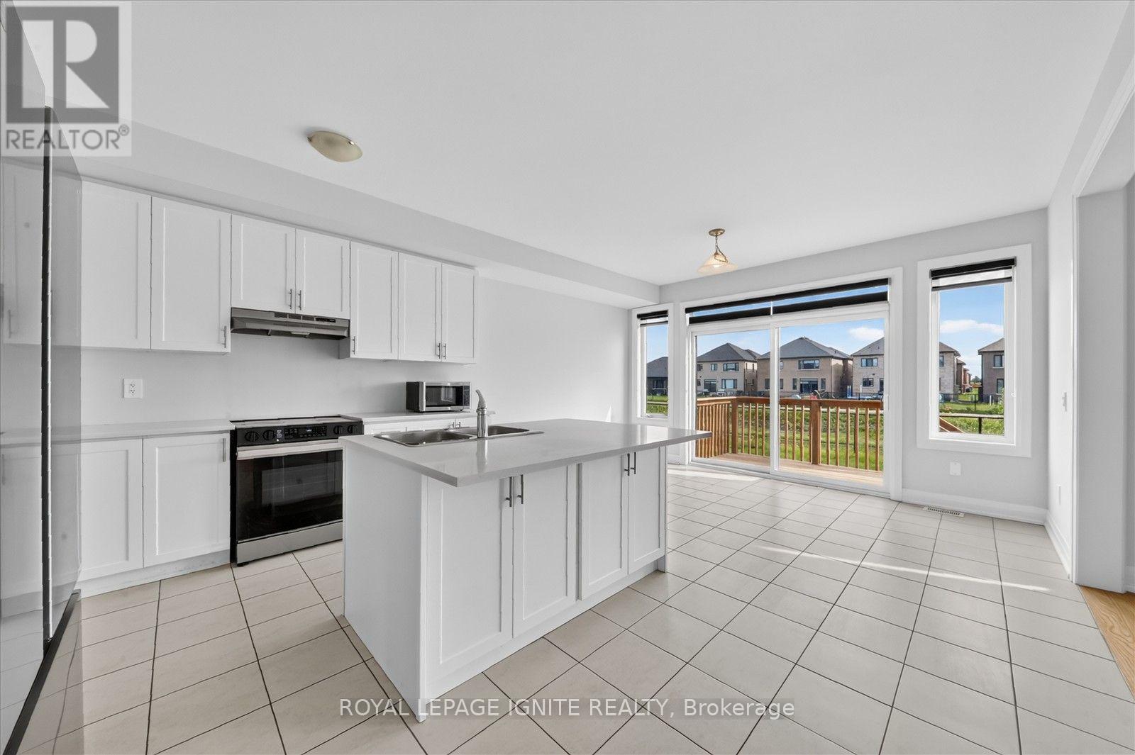 11 Walters Street, Kawartha Lakes (Lindsay), Ontario  K9V 0S2 - Photo 11 - X13816892