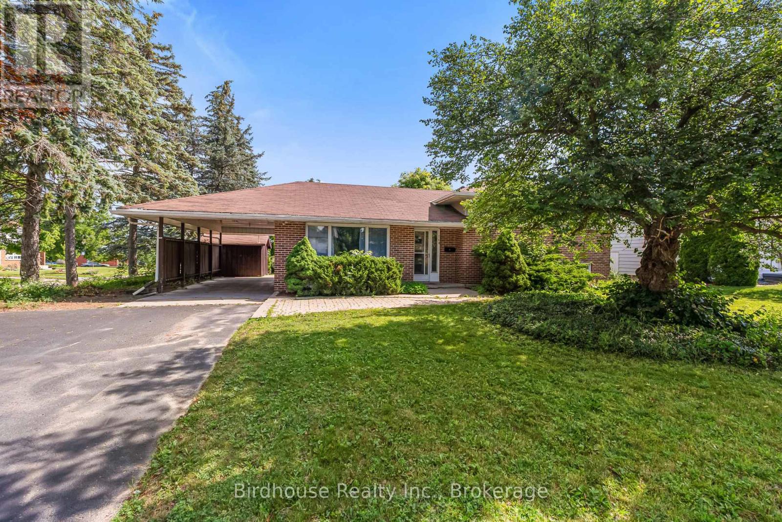 168 Adelaide Street N, Kawartha Lakes (Lindsay), Ontario  K9V 4M6 - Photo 3 - X13817650