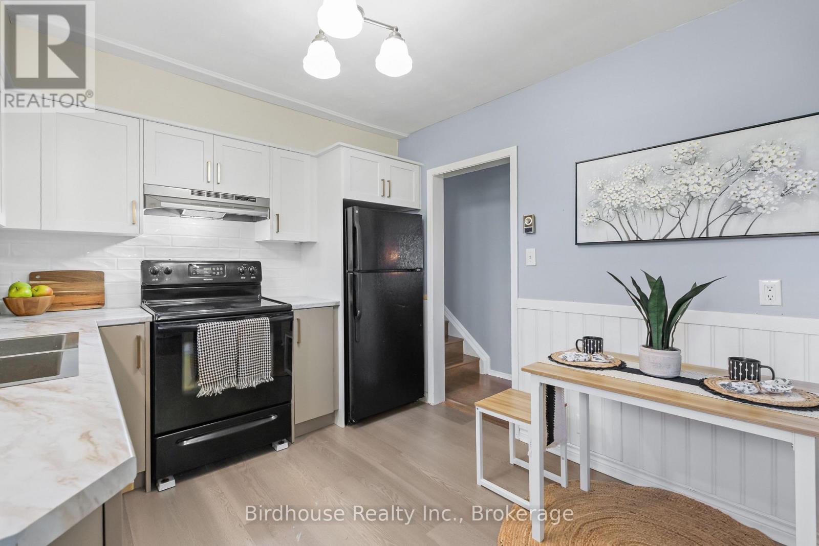 168 Adelaide Street N, Kawartha Lakes (Lindsay), Ontario  K9V 4M6 - Photo 8 - X13817650