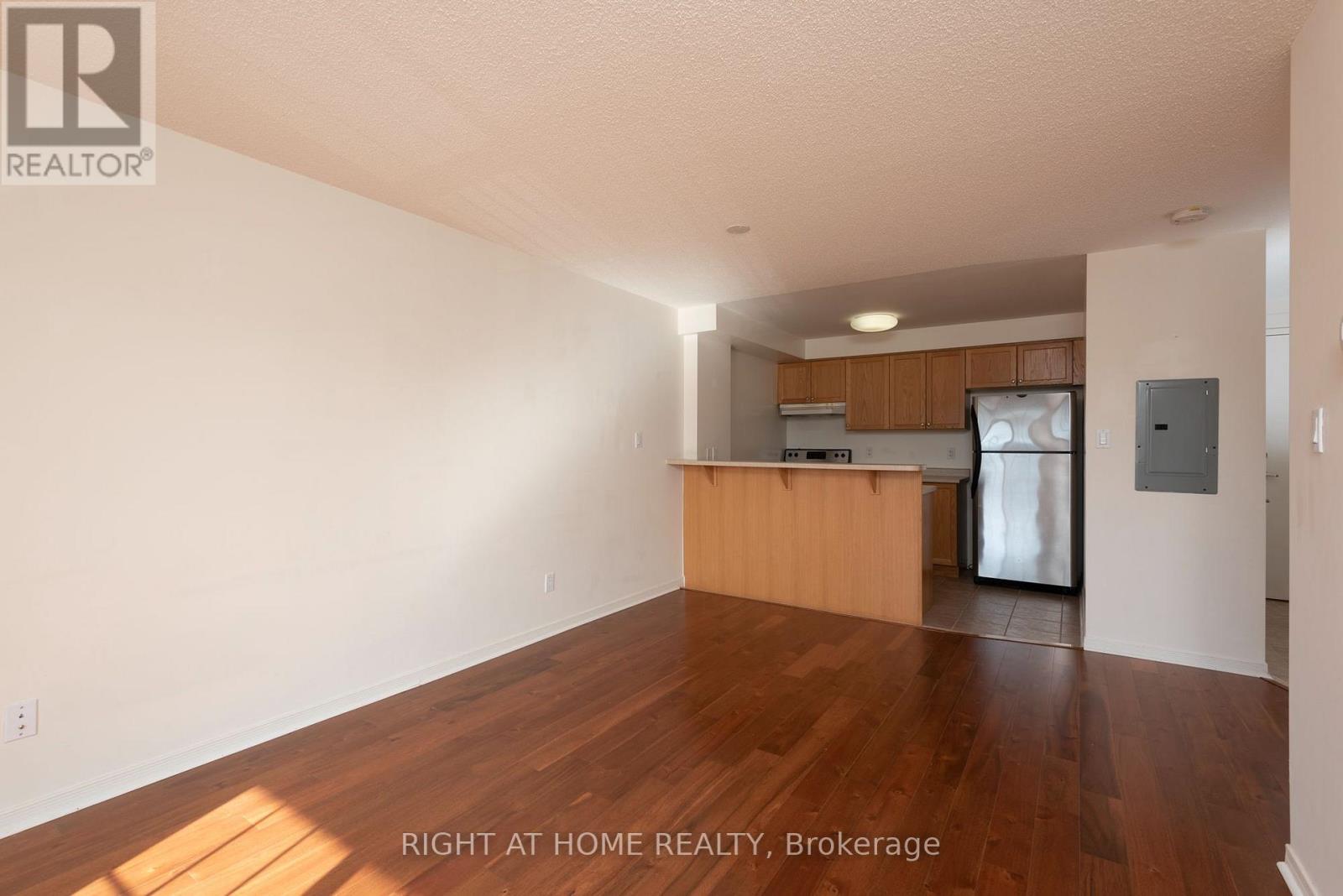308 - 75 Shipway Avenue, Clarington (Newcastle), Ontario  L1B 0B8 - Photo 2 - E13817630