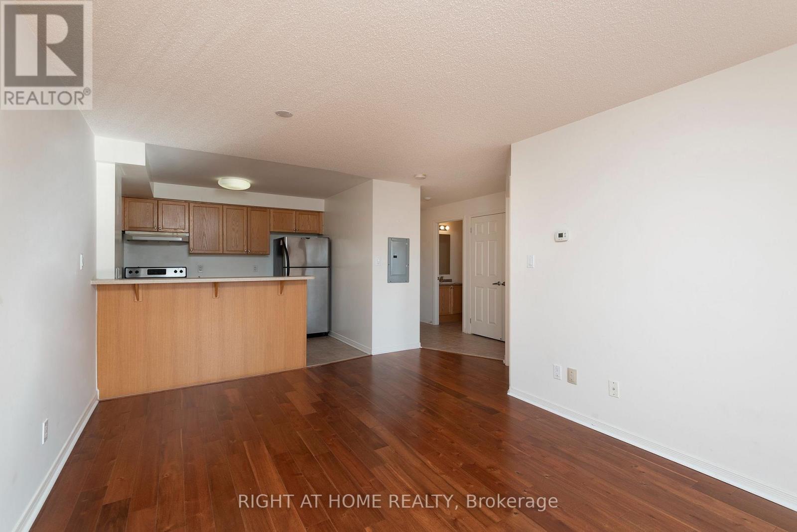 308 - 75 Shipway Avenue, Clarington (Newcastle), Ontario  L1B 0B8 - Photo 4 - E13817630