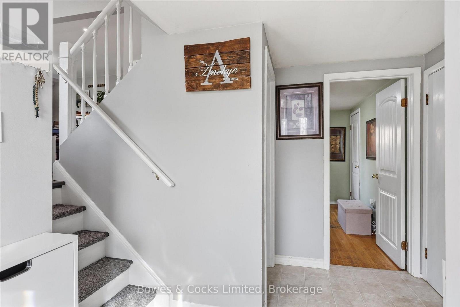 532 Raymond Street, Peterborough (Northcrest Ward 5), Ontario  K9H 5M9 - Photo 7 - X13817934