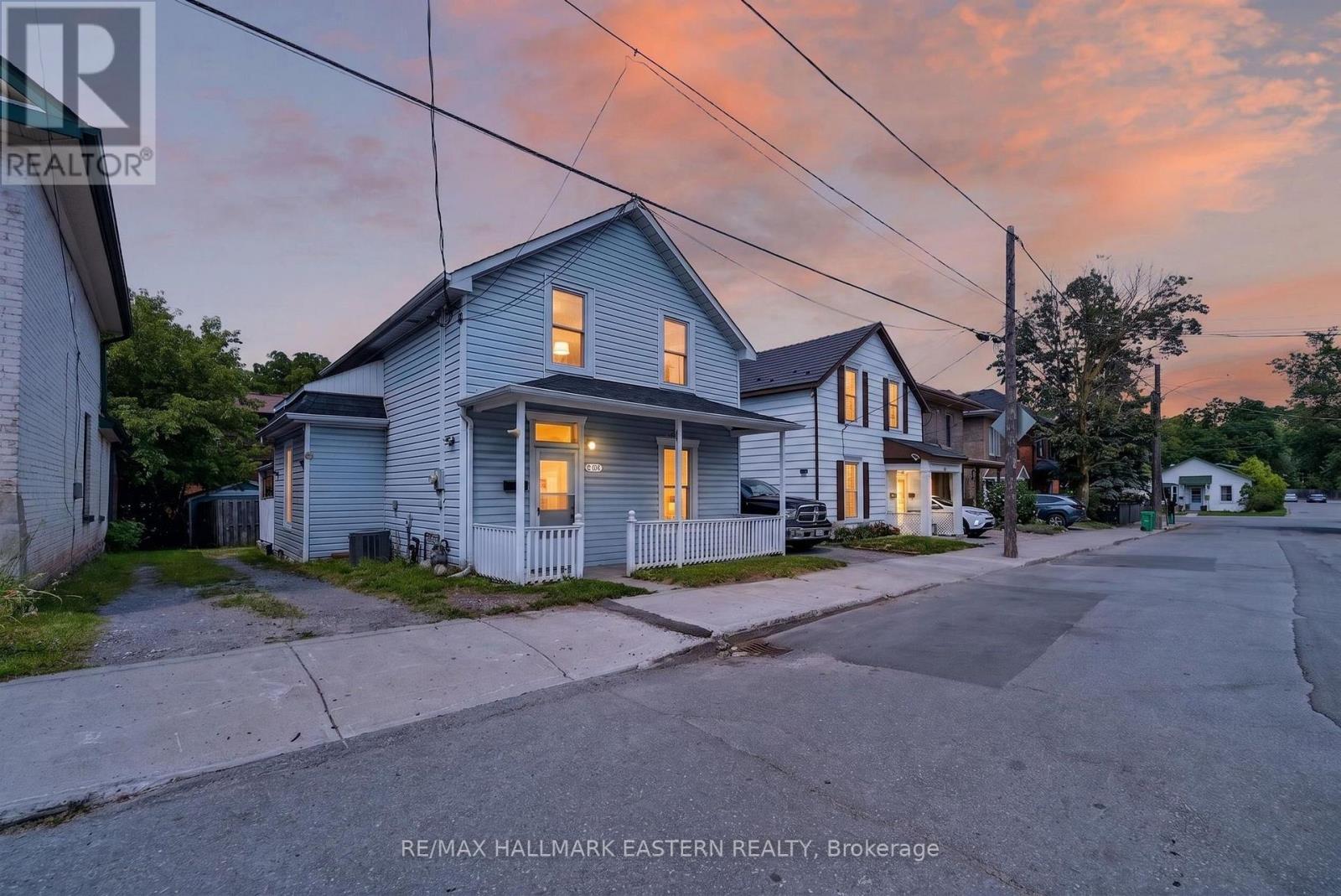 625 Union Street, Peterborough (Town Ward 3), Ontario  K9H 3V4 - Photo 2 - X13818088