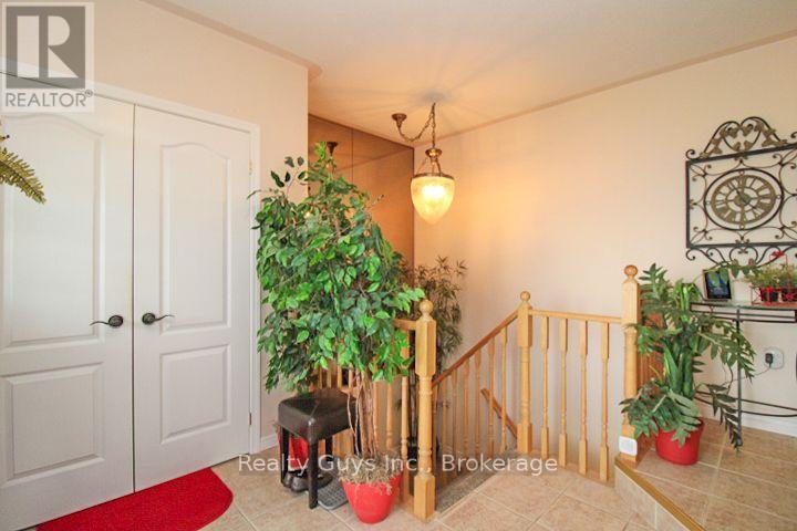 1235 Haggis Drive, Peterborough (Monaghan Ward 2), Ontario  K9K 2T1 - Photo 10 - X13818358
