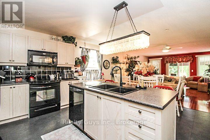1235 Haggis Drive, Peterborough (Monaghan Ward 2), Ontario  K9K 2T1 - Photo 12 - X13818358