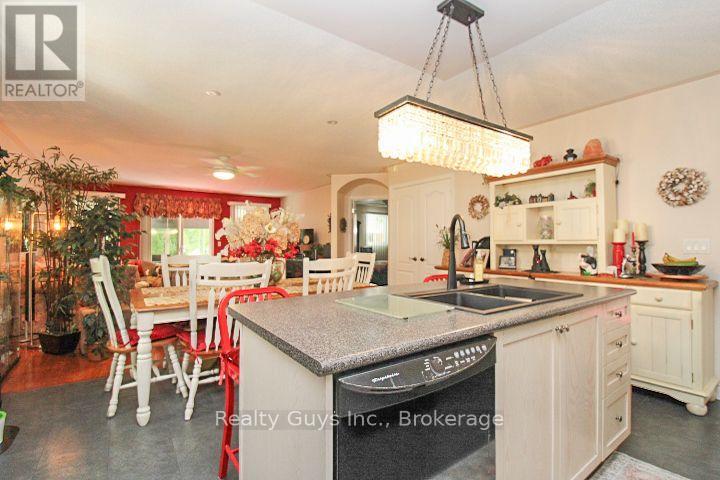 1235 Haggis Drive, Peterborough (Monaghan Ward 2), Ontario  K9K 2T1 - Photo 13 - X13818358