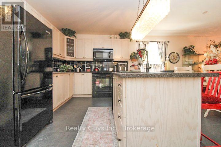 1235 Haggis Drive, Peterborough (Monaghan Ward 2), Ontario  K9K 2T1 - Photo 14 - X13818358