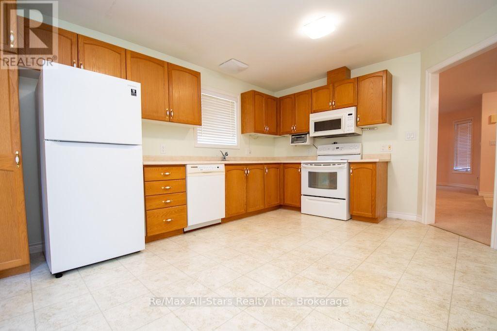 41 Mcgibbon Boulevard, Kawartha Lakes (Lindsay), Ontario  K9V 6G4 - Photo 13 - X13818380