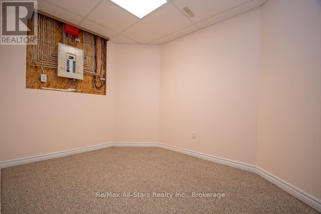 41 Mcgibbon Boulevard, Kawartha Lakes (Lindsay), Ontario  K9V 6G4 - Photo 41 - X13818380
