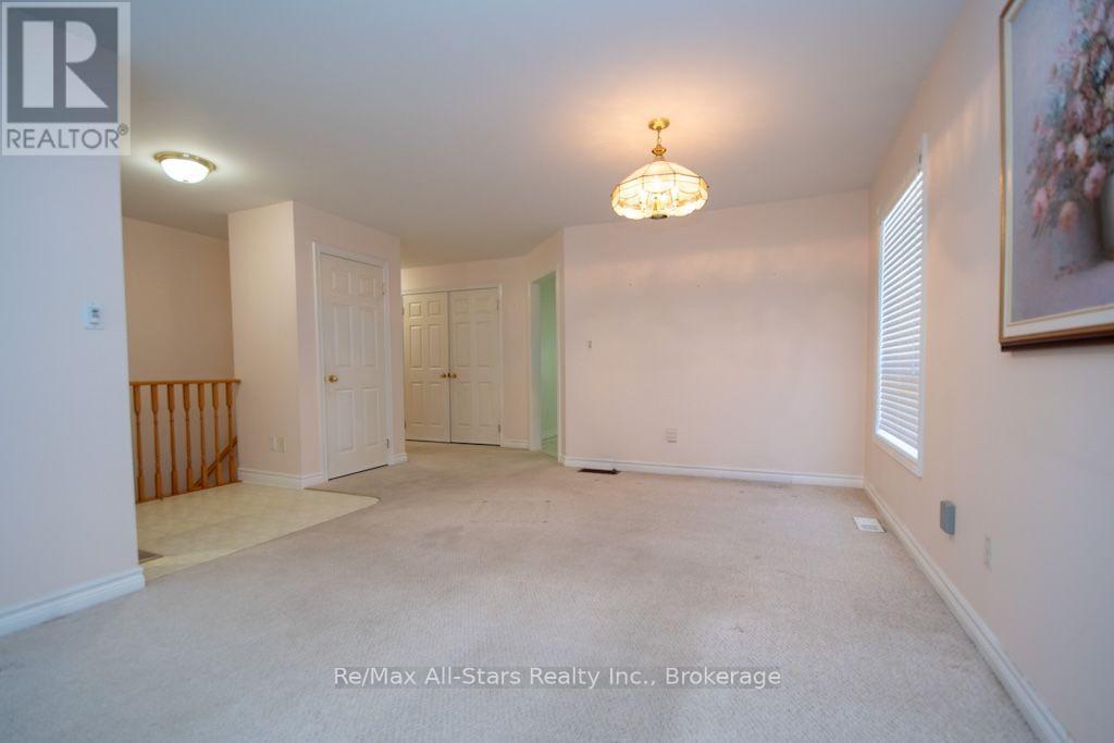 41 Mcgibbon Boulevard, Kawartha Lakes (Lindsay), Ontario  K9V 6G4 - Photo 8 - X13818380