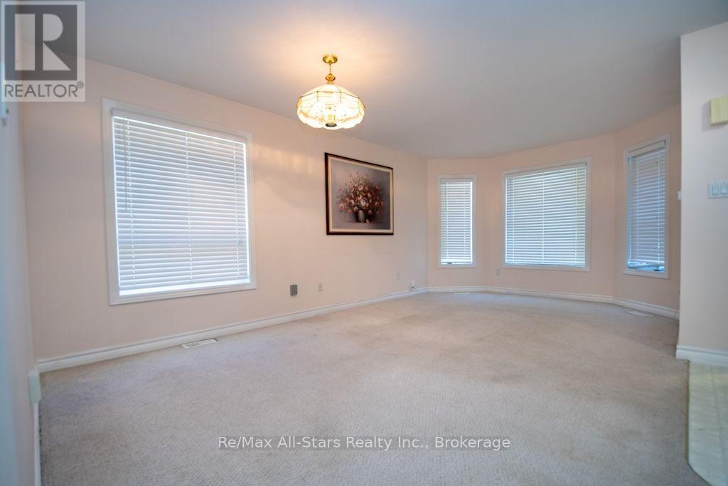 41 Mcgibbon Boulevard, Kawartha Lakes (Lindsay), Ontario  K9V 6G4 - Photo 9 - X13818380