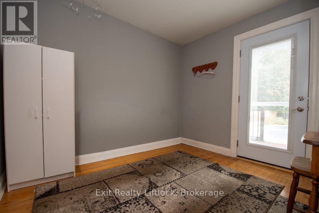 445 Arndon Avenue, Peterborough (Otonabee Ward 1), Ontario  K9J 4A7 - Photo 14 - X13818708