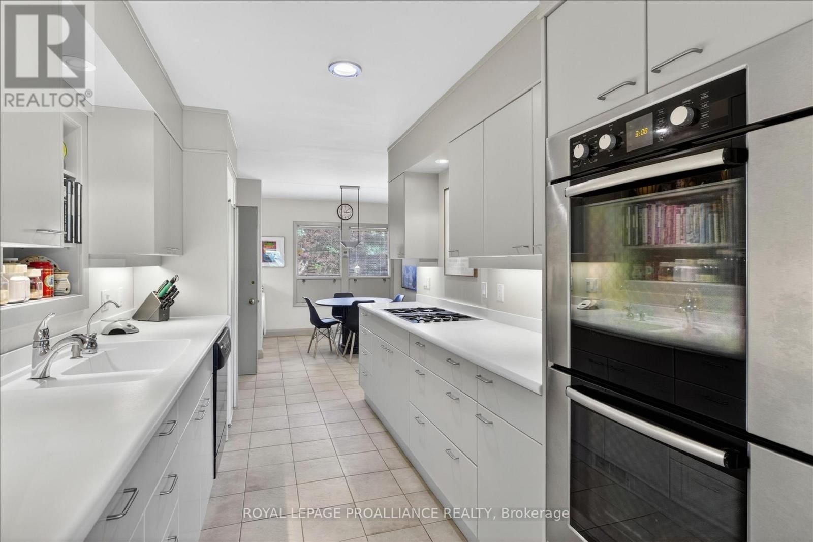 29 Merino Road, Peterborough (Monaghan Ward 2), Ontario  K9J 6M8 - Photo 13 - X13818472