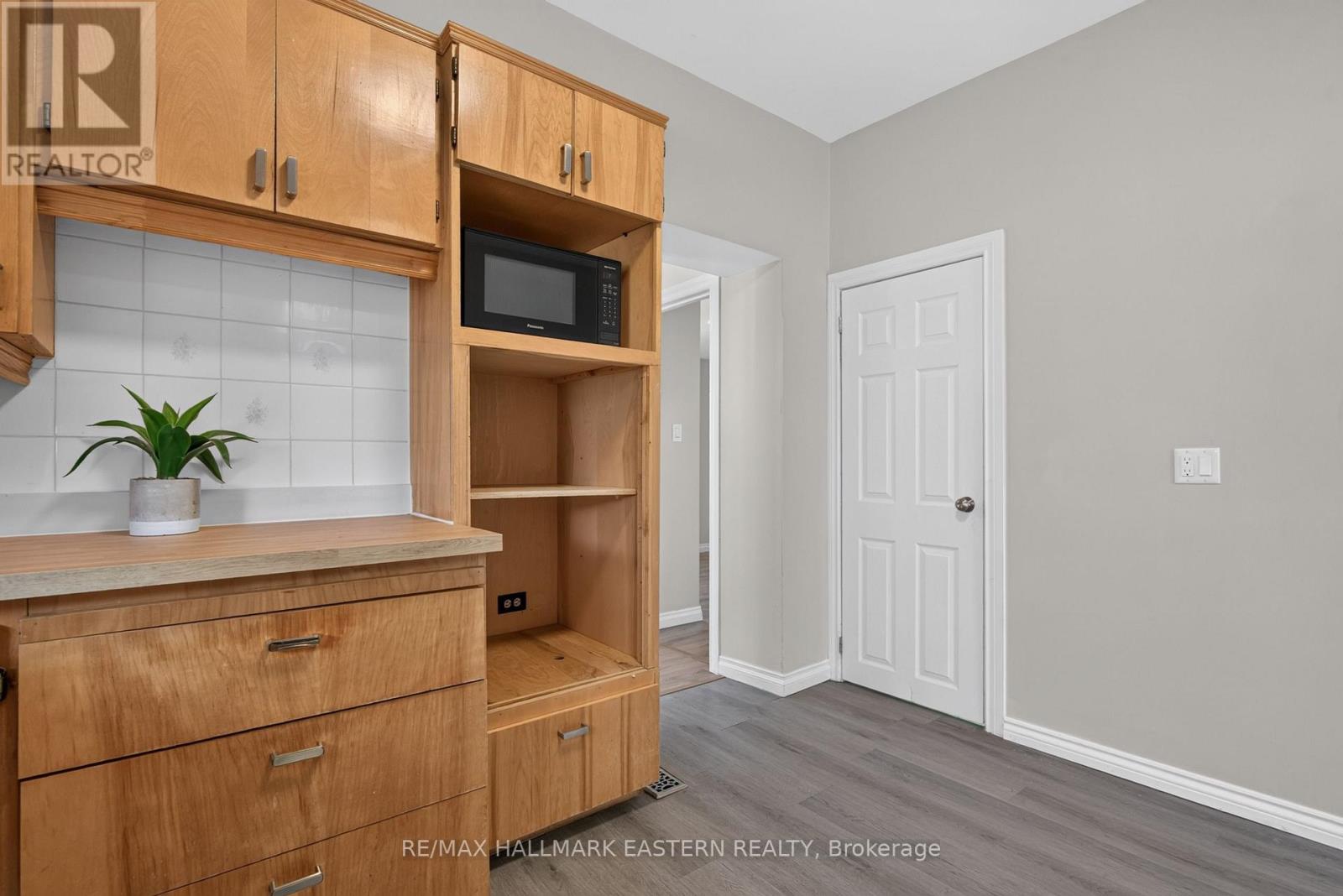 164 Prince Street, Peterborough (Town Ward 3), Ontario  K9J 2A4 - Photo 27 - X13818854