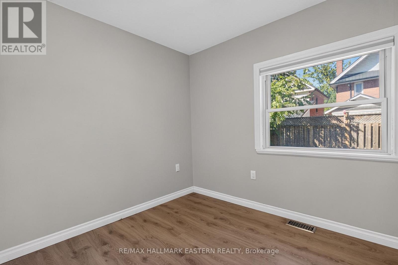164 Prince Street, Peterborough (Town Ward 3), Ontario  K9J 2A4 - Photo 31 - X13818854