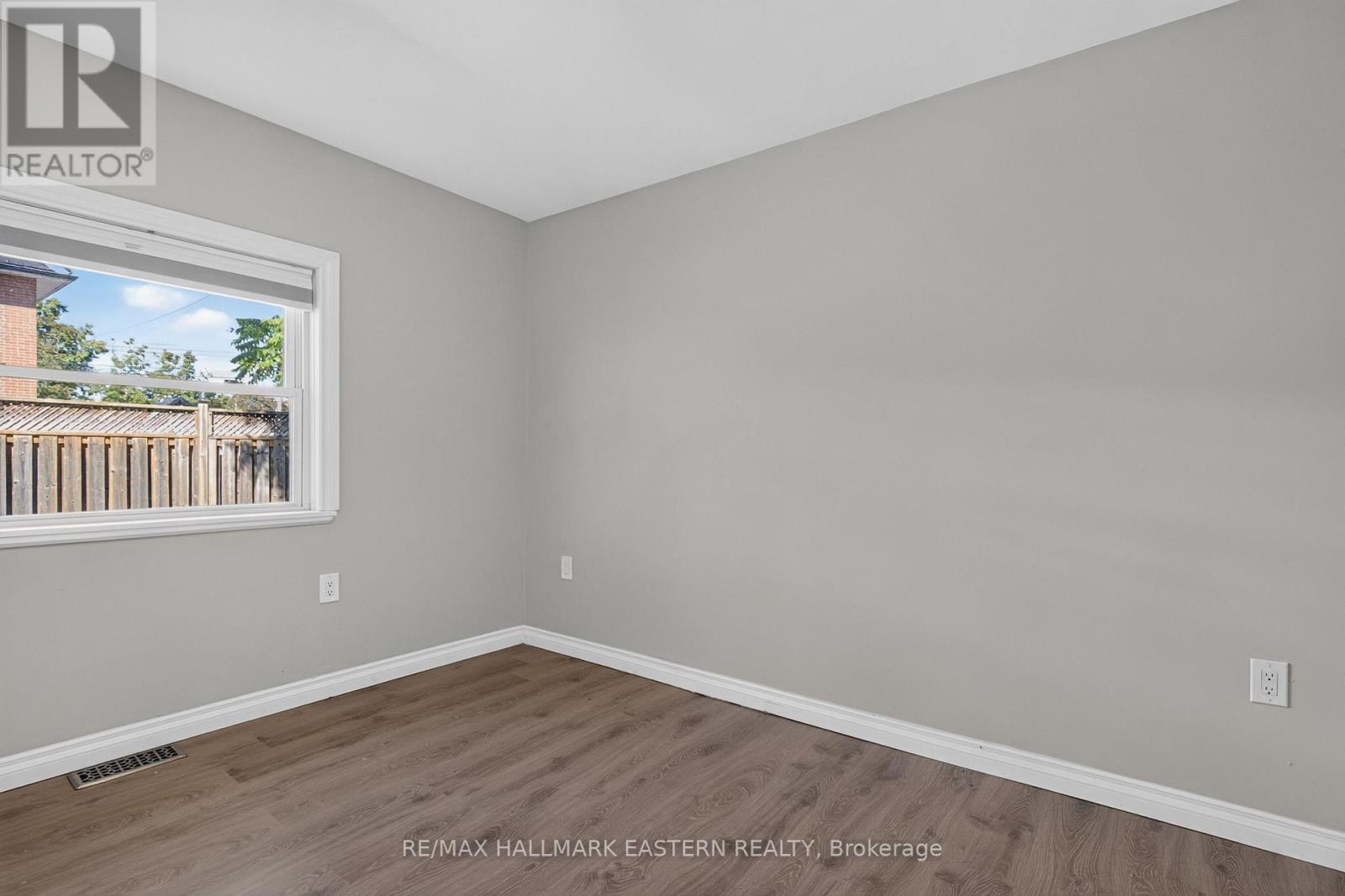 164 Prince Street, Peterborough (Town Ward 3), Ontario  K9J 2A4 - Photo 36 - X13818854