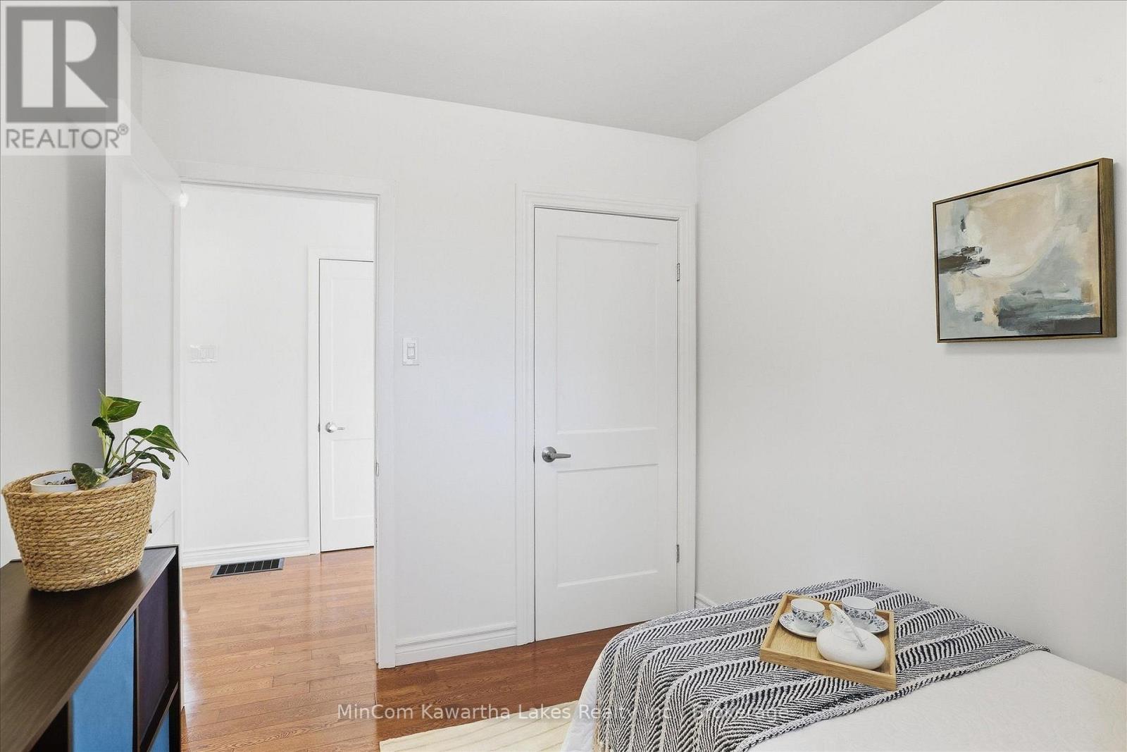 398 Applegrove Avenue, Peterborough (Northcrest Ward 5), Ontario  K9H 5L7 - Photo 24 - X13819136