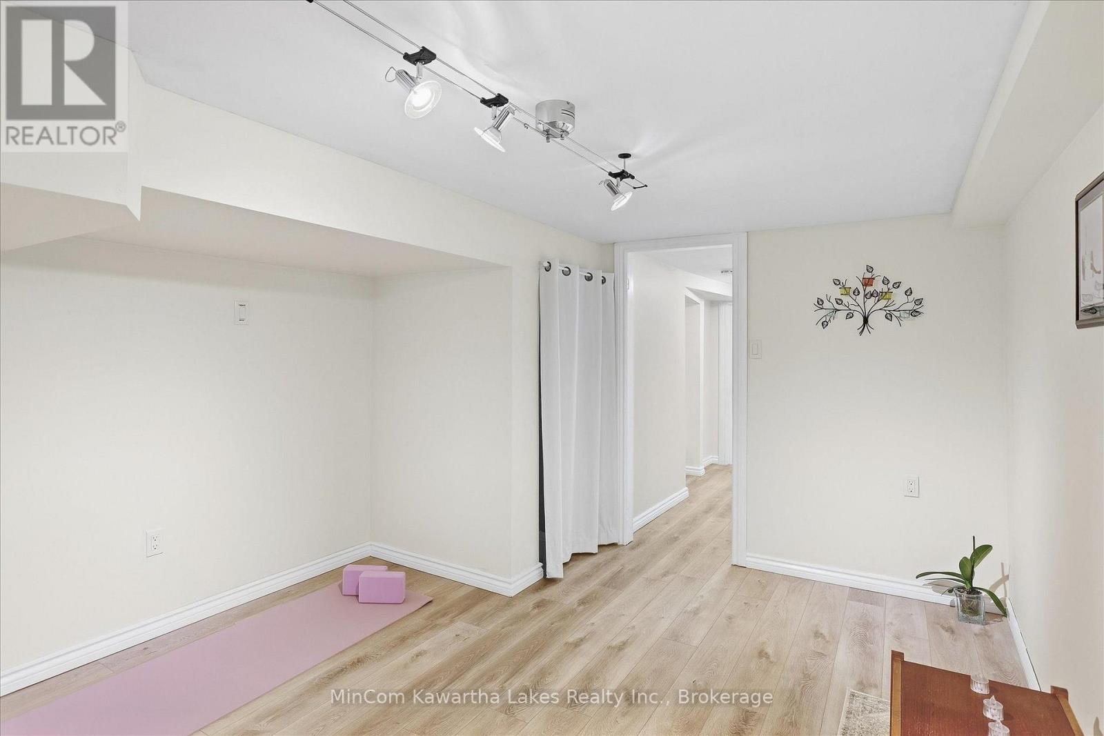398 Applegrove Avenue, Peterborough (Northcrest Ward 5), Ontario  K9H 5L7 - Photo 33 - X13819136