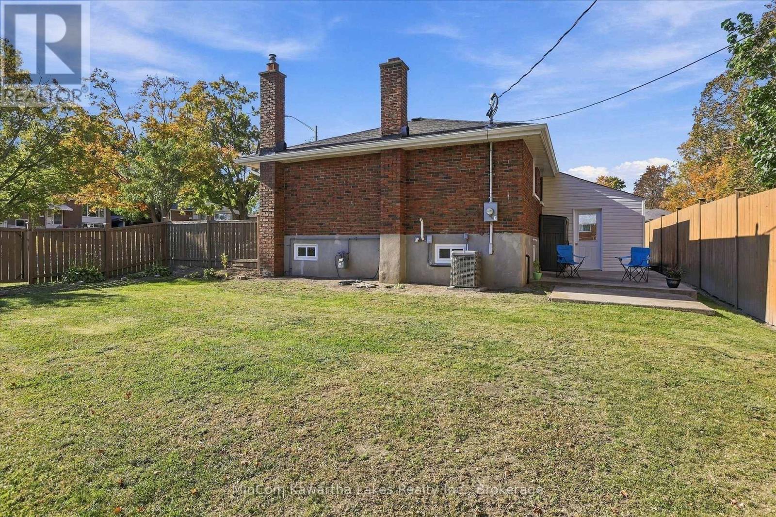 398 Applegrove Avenue, Peterborough (Northcrest Ward 5), Ontario  K9H 5L7 - Photo 37 - X13819136