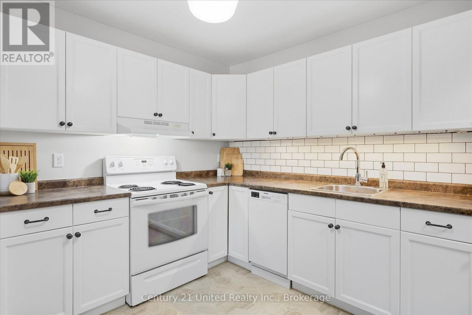 202 - 2406 Mountland Drive, Peterborough (Monaghan Ward 2), Ontario  K9K 2E1 - Photo 10 - X13819270