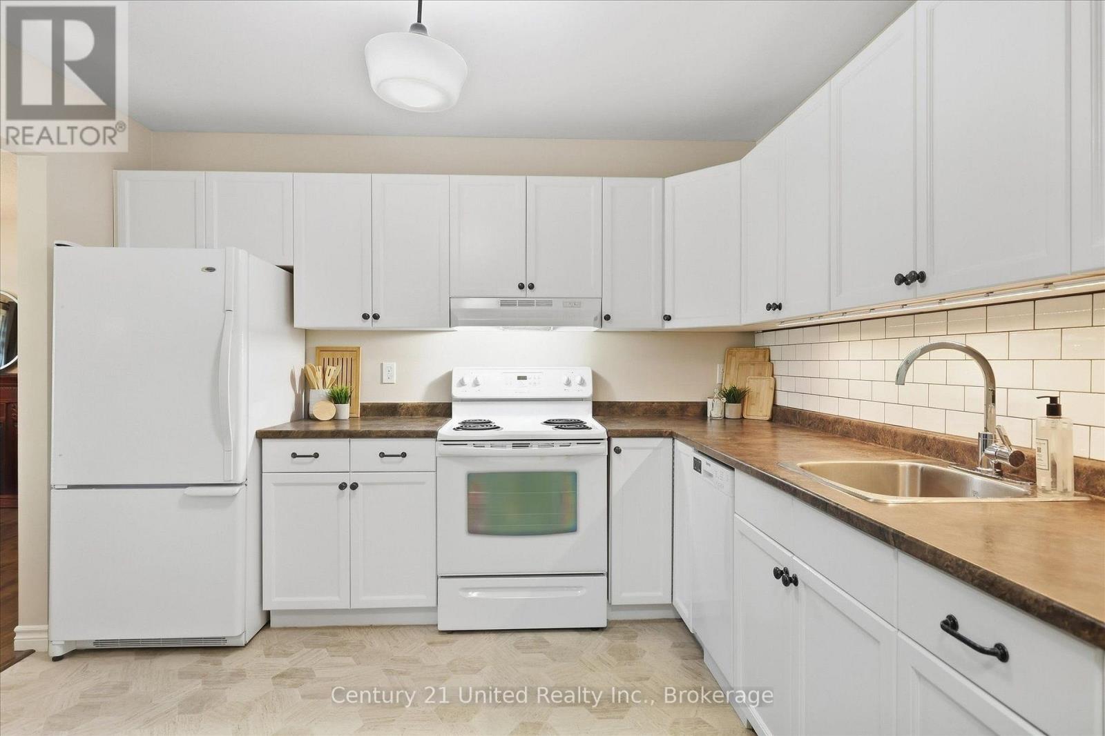 202 - 2406 Mountland Drive, Peterborough (Monaghan Ward 2), Ontario  K9K 2E1 - Photo 8 - X13819270
