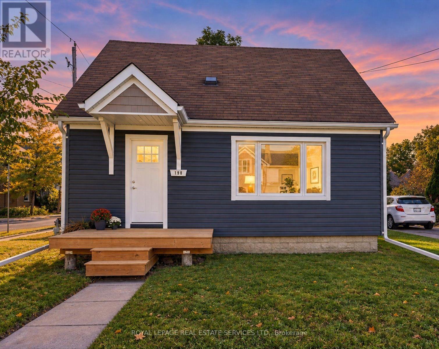 193 Rutherford Avenue, Peterborough (Town Ward 3), Ontario  K9J 5C9 - Photo 2 - X13819300